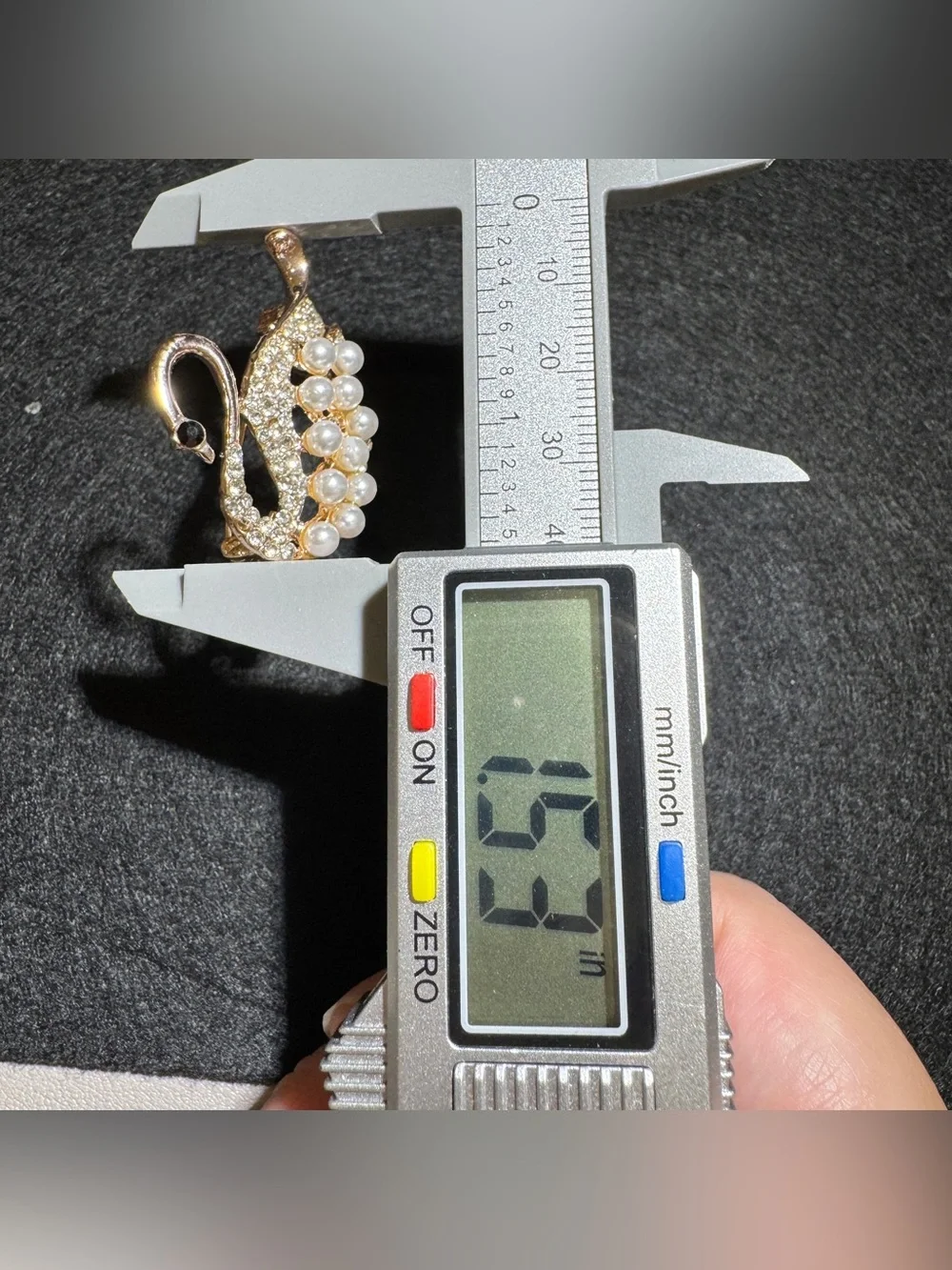 Vintage Swan Pearl Crystal Brooch Pin